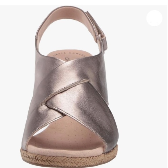 CLARK'S Ultimate Comfort Metallic Wedge Sandal sz 9 NEVER WORN Pewter Leather - Picture 12 of 14